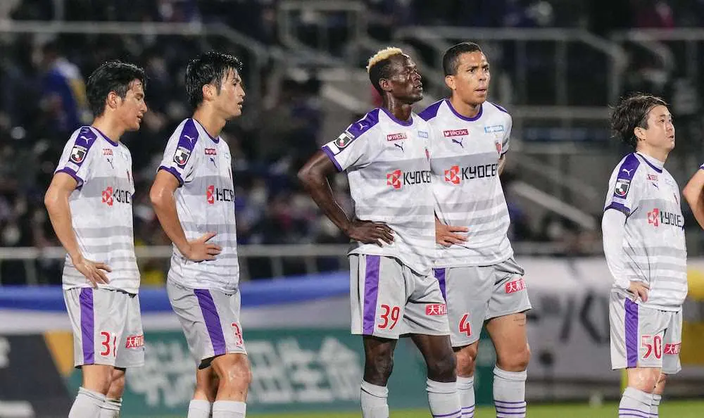 【画像・写真】京都、横浜に完敗　リーグ戦6戦勝利なし　防戦一方の展開　シュート3本に対し相手は23本