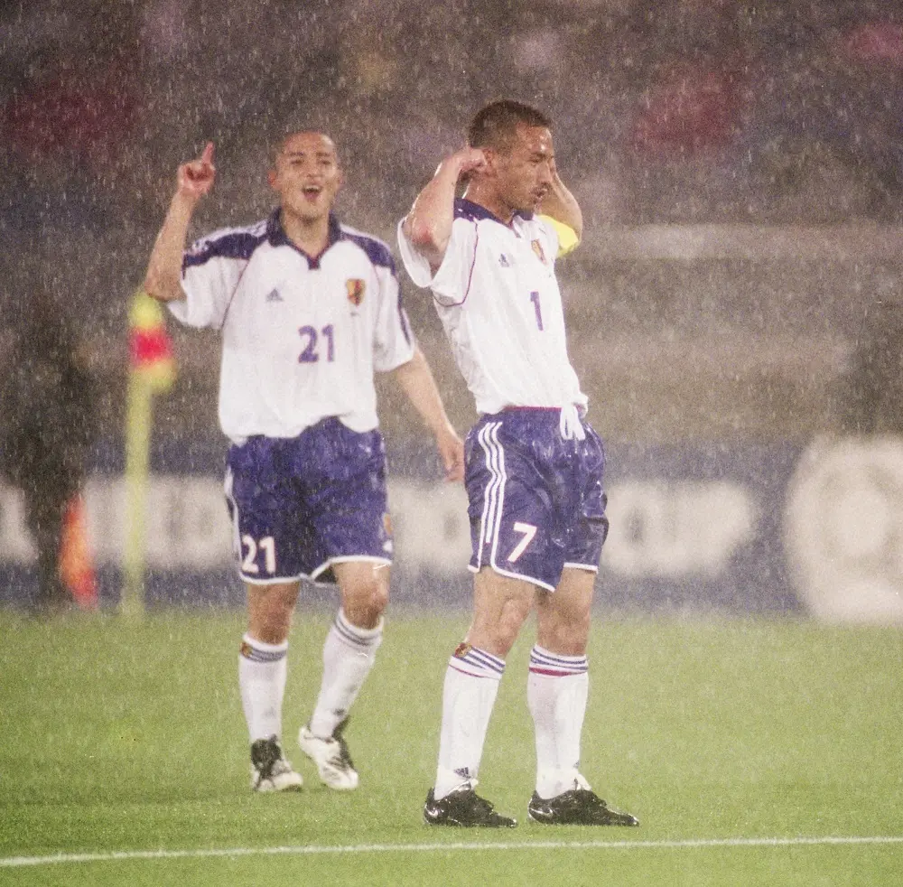 2001年、コンフェデレーションズ杯準決勝の日本－オーストラリア前半43 