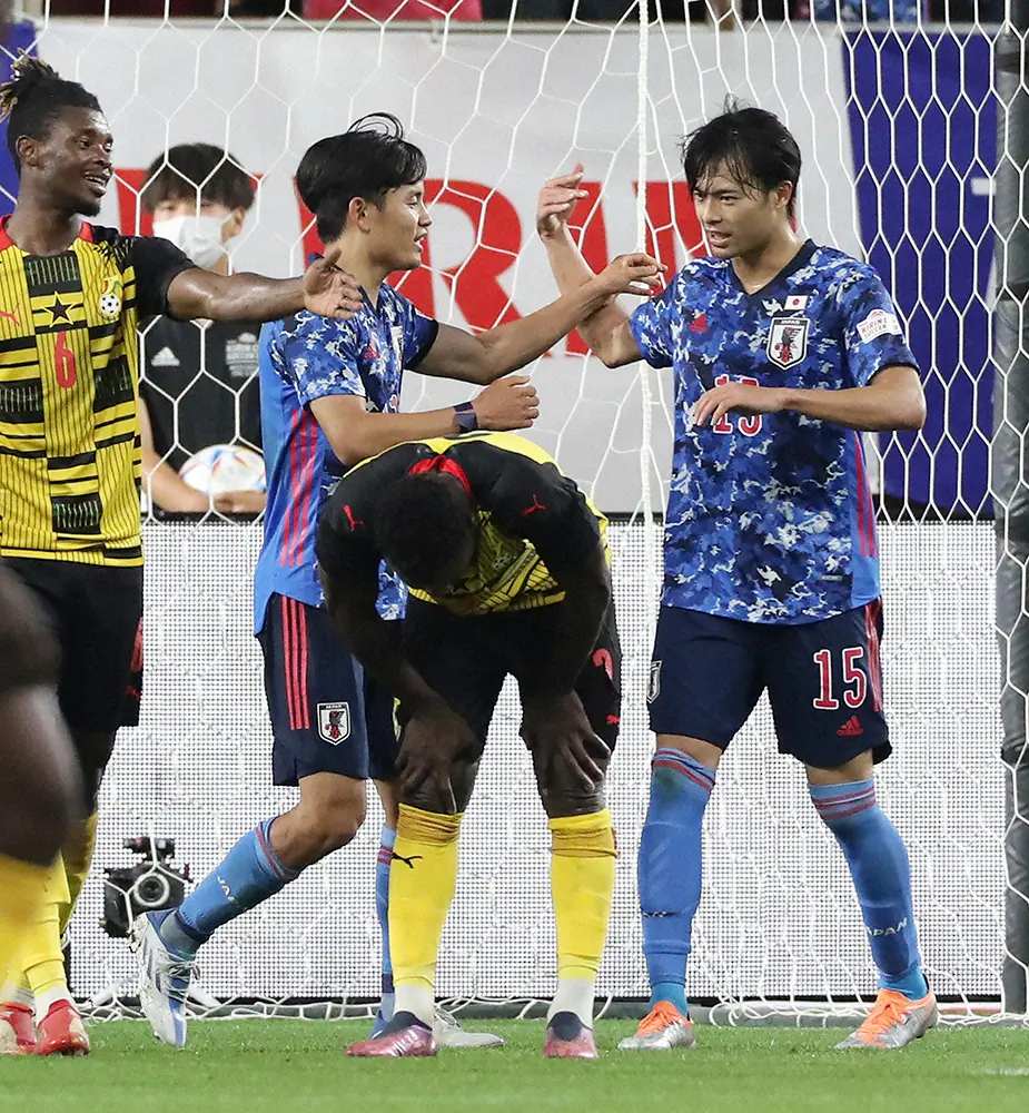 【画像・写真】「薫君ありがとう」「薫様」代表初ゴールの久保建英、三笘とのほっこりやり取りが話題