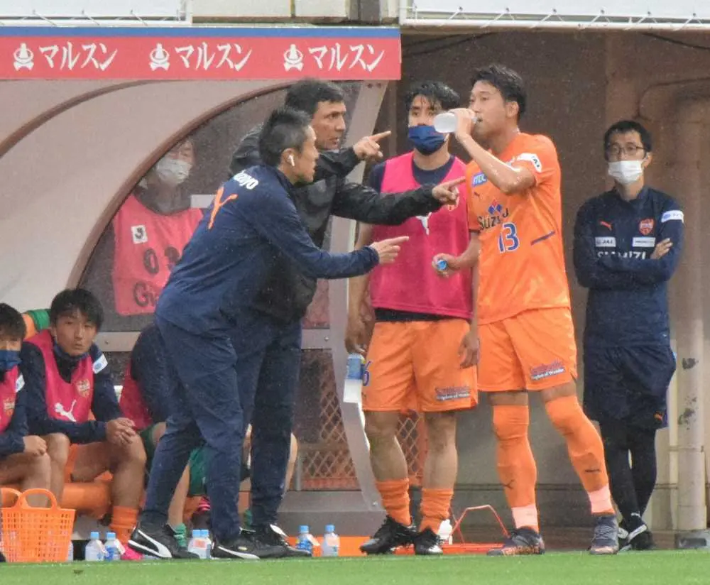 【画像・写真】清水　リカルド監督初陣で今季ホーム初勝利「選手のハードワークが素晴らしかった」