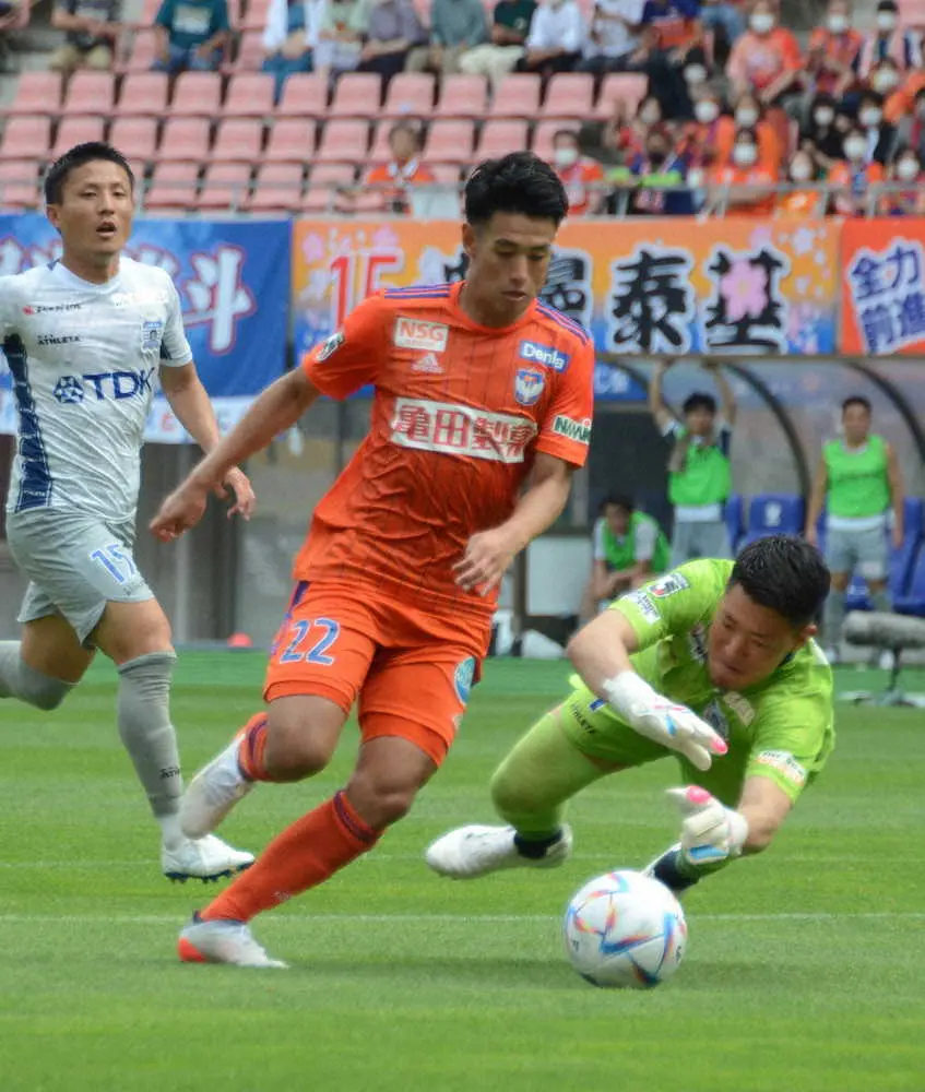 【画像・写真】J2新潟　秋田ゾーンディフェンスの弱点突いた　CKから“賢い”先制点