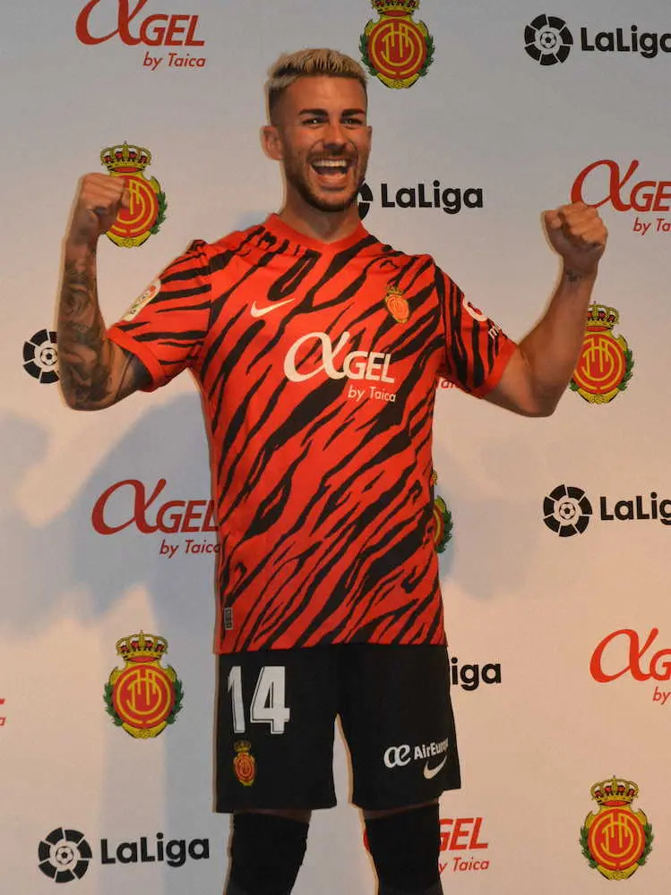 【画像・写真】マジョルカCEOが新たな日本人選手獲得に関心　主将は空港でJクラブ加入を疑われる事態に