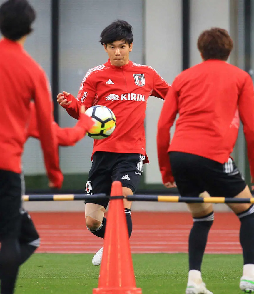 【画像・写真】日本代表DF山根視来　生き残りへの決意語る「危機感を持っていないことは一回もない」