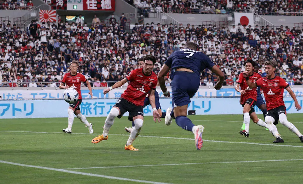 パリsg エムバペ日本1号 メッシ ネイマール先発外でも仏のキングが存在感 スポニチ Sponichi Annex サッカー