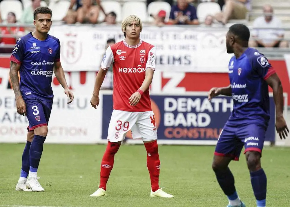 【画像・写真】Sランス伊東　フランス1部デビューも10人の戦いで見せ場なくチームは連敗