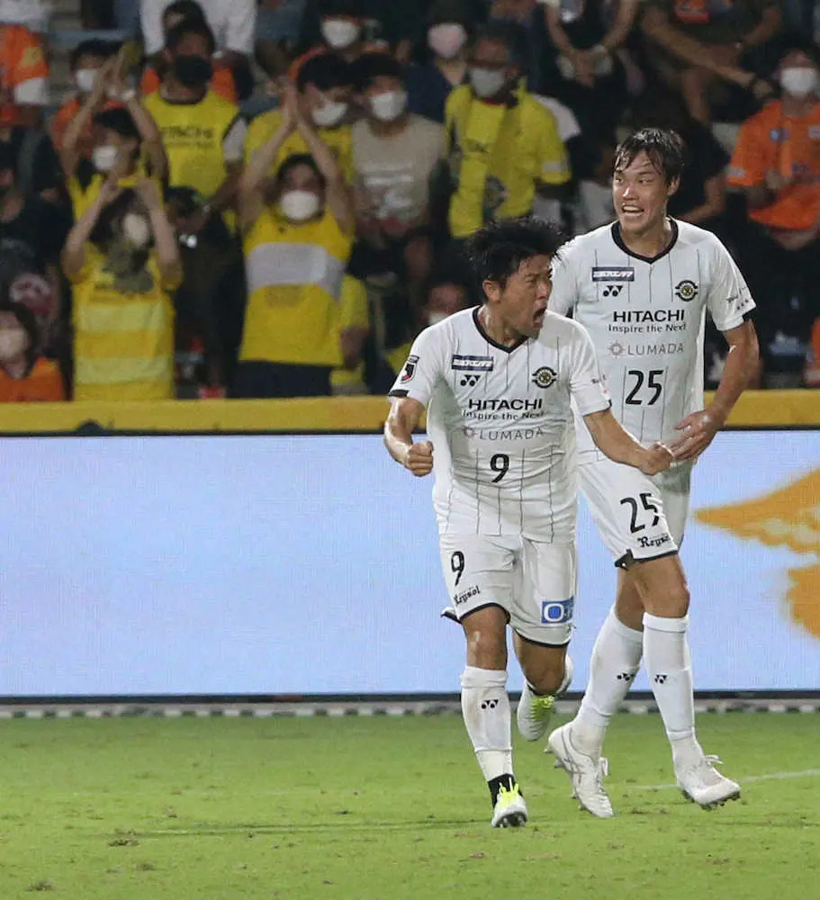 【画像・写真】柏の武藤がアディショナルタイムに同点弾　「来たら絶対に決めようと強い気持ちを持ち続けられた」