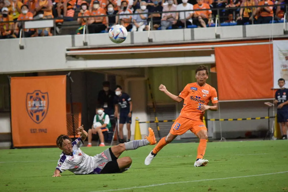 【画像・写真】乾、清水移籍1号　芸術的な右足ダイレクトで決勝弾「狙い通り過ぎた」　初出場から5戦目