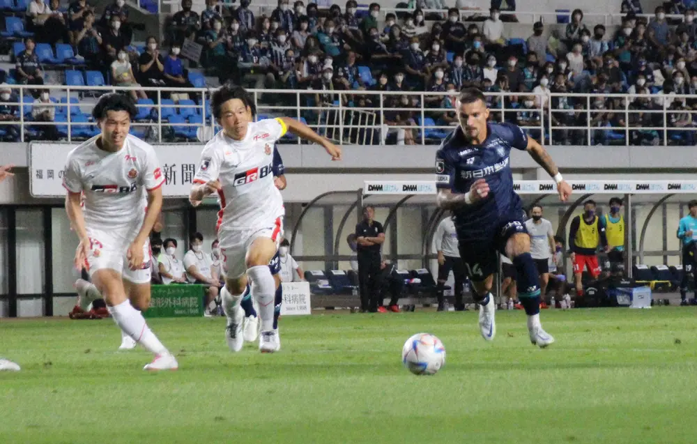 【画像・写真】福岡惜敗も…相手にゴール献上を指示した長谷部監督をネット称賛「フェアプレー精神半端ないって」