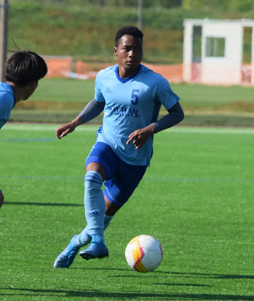 【画像・写真】本田圭佑率いるカンボジアと対戦　U―23日本代表にオナイウ情滋ら23人選出