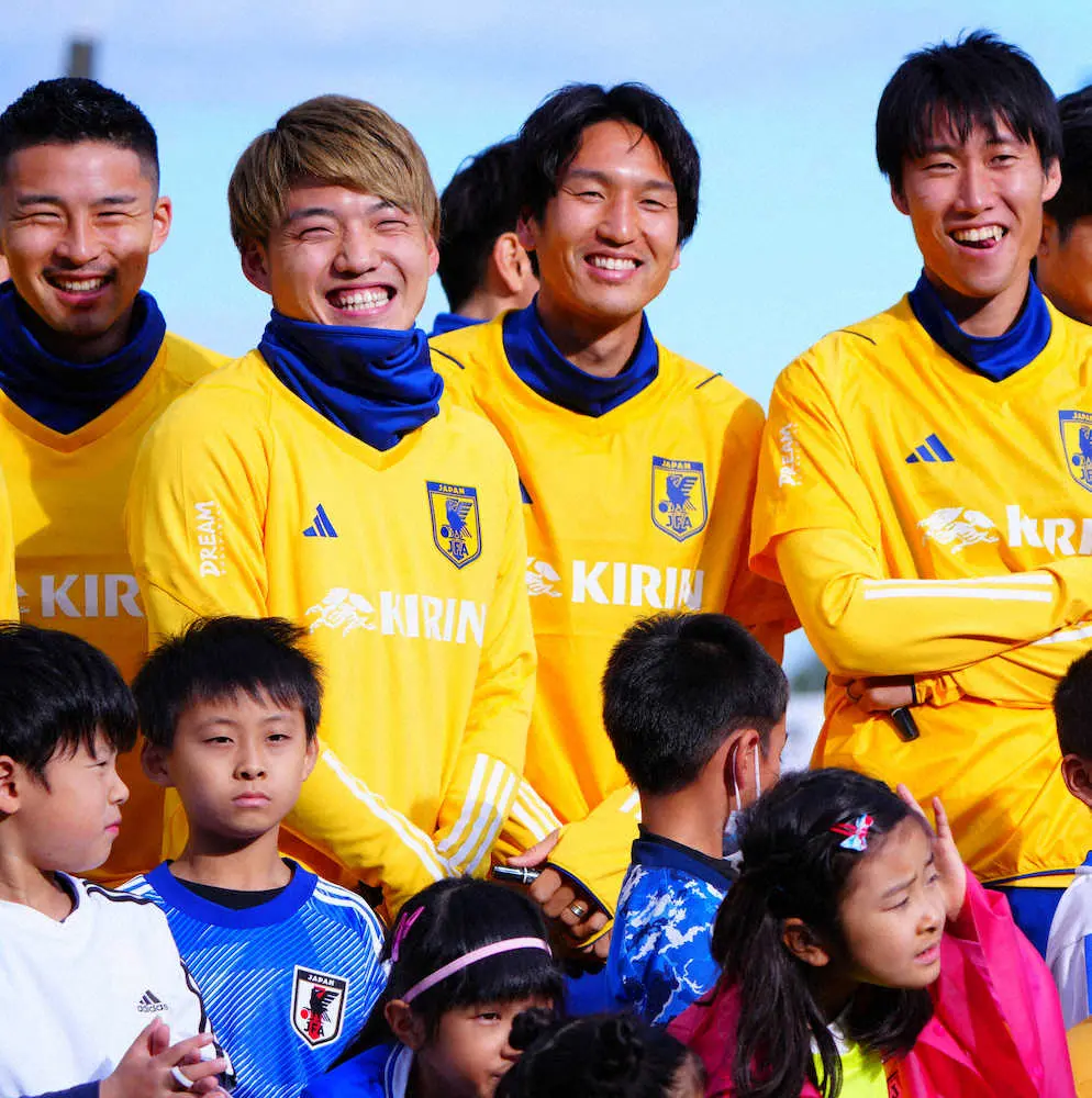 鎌田 トップ下の 王様 が他のポジション起用にも自信 ある程度のクオリティーでできる スポニチ Sponichi Annex サッカー