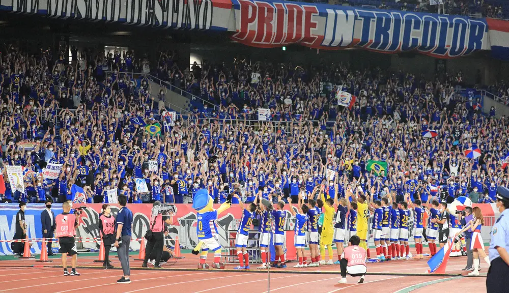 【画像・写真】横浜ホームの日産スタジアム