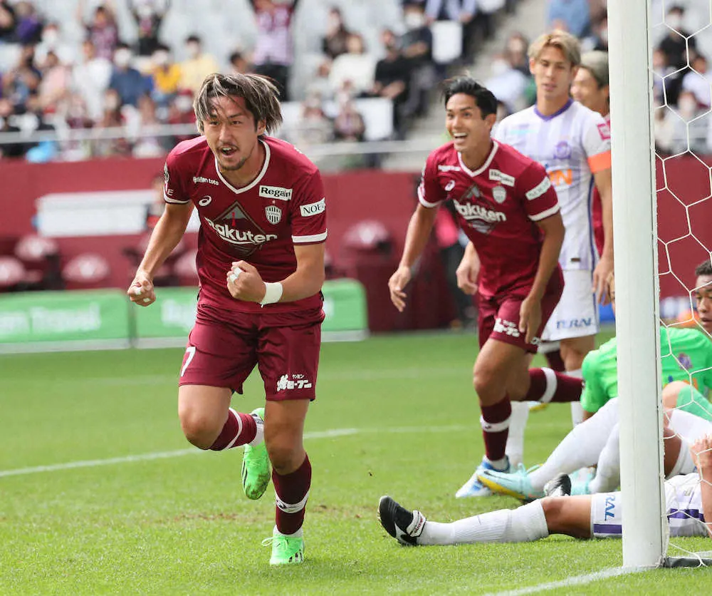 【画像・写真】神戸4発4連勝　J1残留へ前進　菊池が先制弾「あきらめなければボールが来ると思っていた」