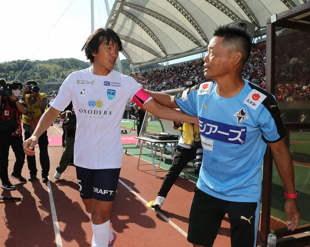 【画像・写真】中村俊輔　現役ラストマッチ60分間プレーにネット感動「1つの時代の終焉」「26年間ありがとう」