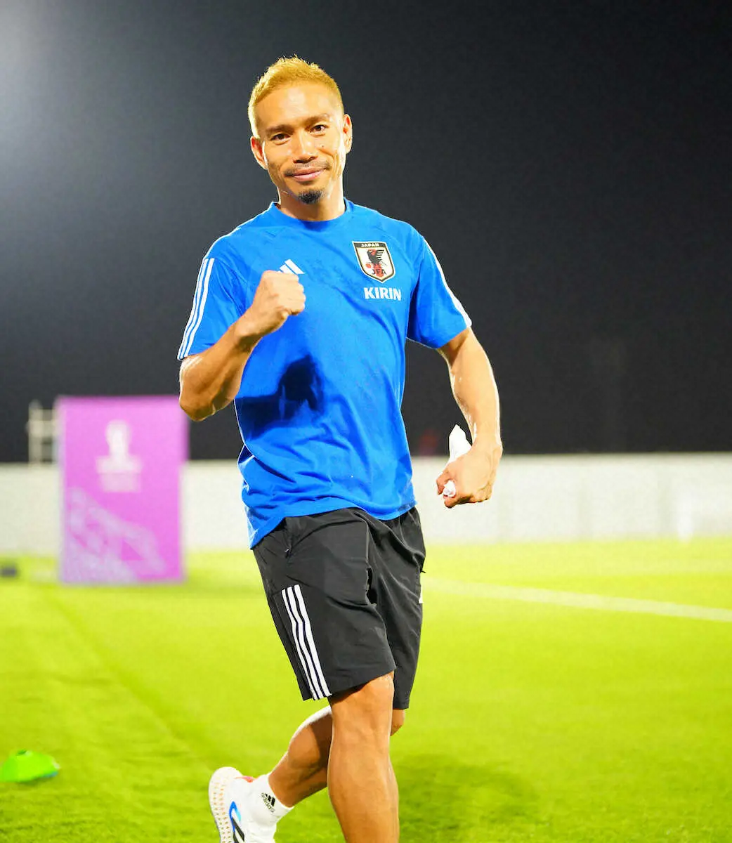 【画像・写真】長友　4回目のW杯出場に「経験すればするほど虜に」　麻也から金髪イジリも「キツイですけど戦います」