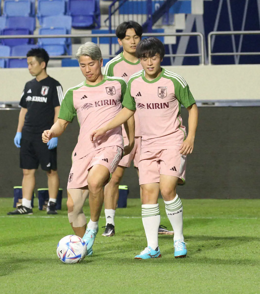 サッカー日本代表 練習着