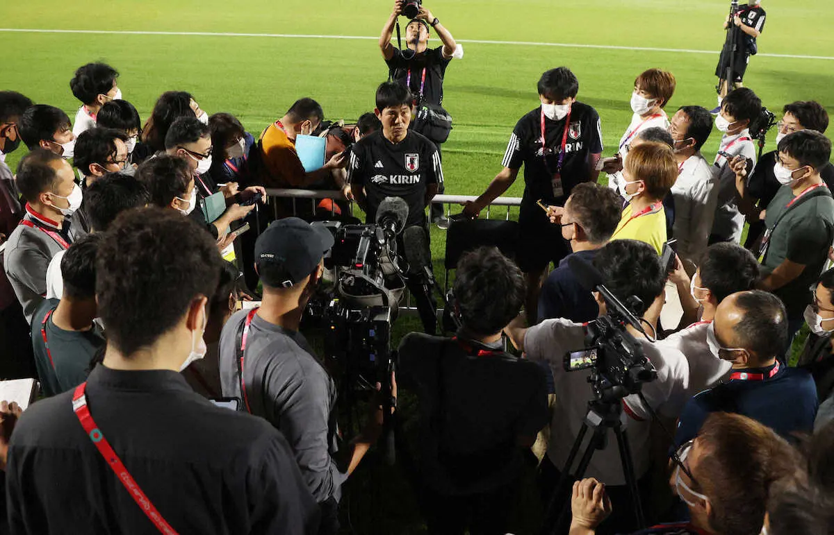 【画像・写真】森保ジャパン大丈夫？不安残るハイプレス不発　“手の内隠し”の側面も　終盤3バックが秘策