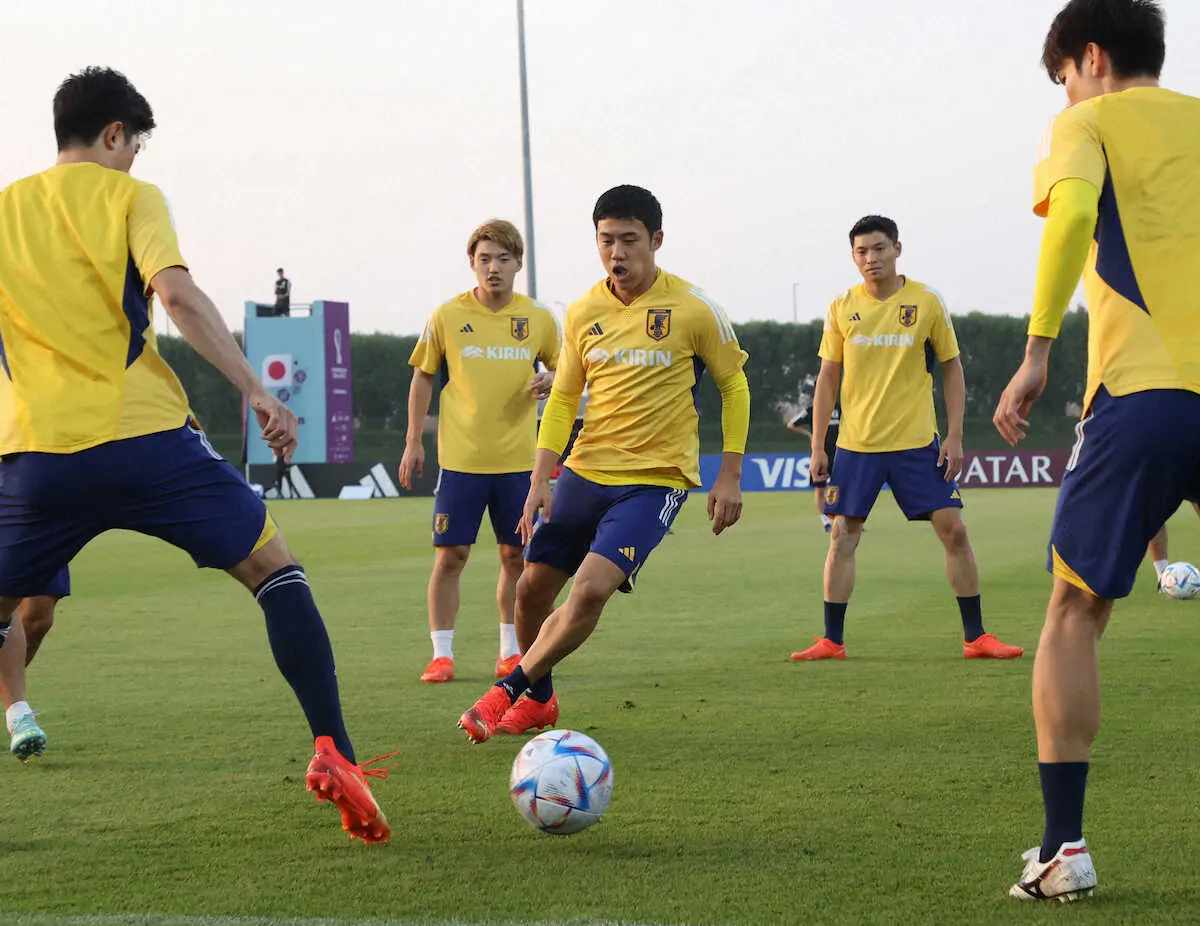 【画像・写真】日本代表MF遠藤　ドイツ戦出場OK!脳振とうからの復帰へ自信「あと2日で100％に近い状態に」