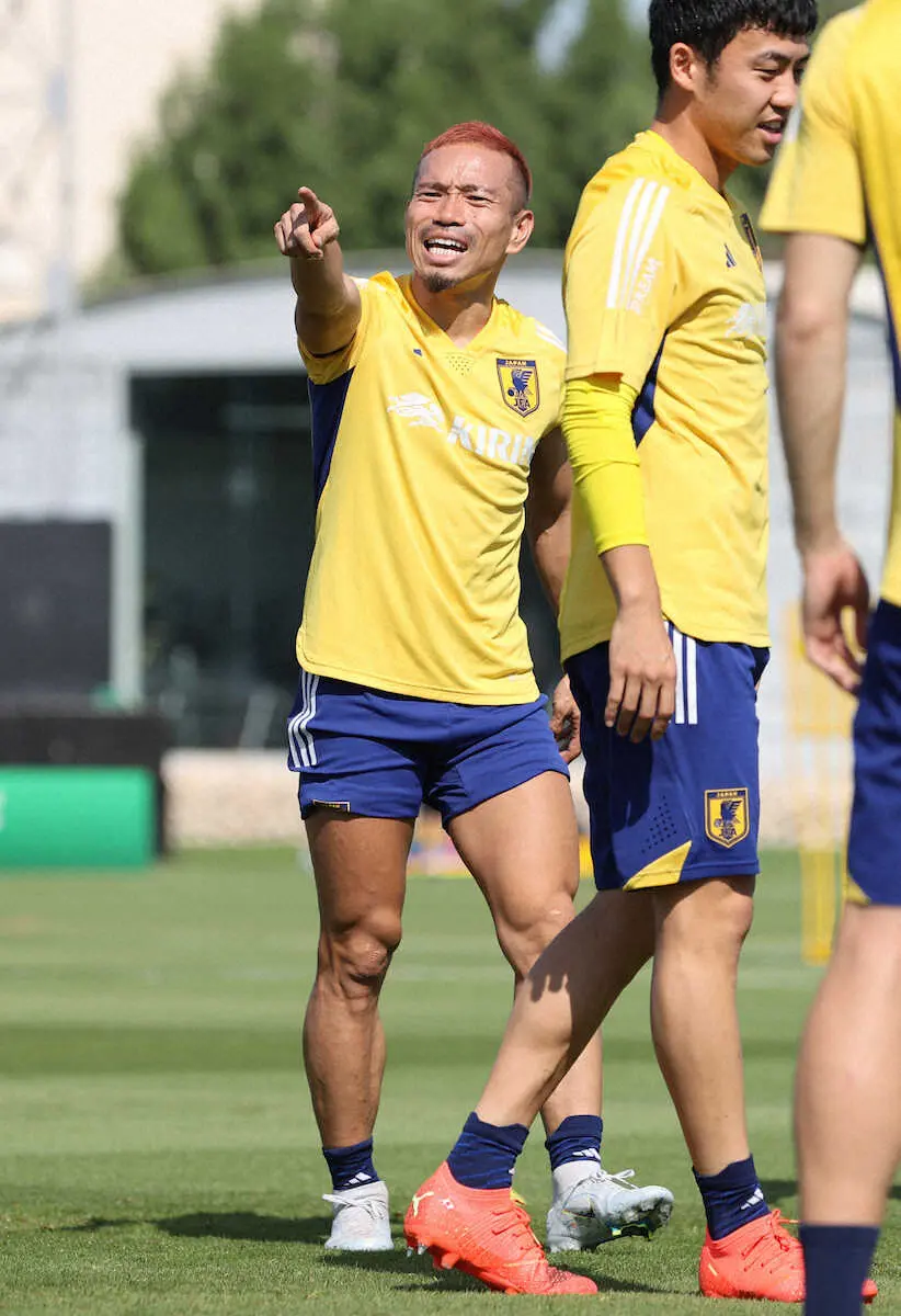 【画像・写真】コスタリカ撃破へ長友の金言「DFラインの裏を狙う」　8年前の経験「確実に生かせる」