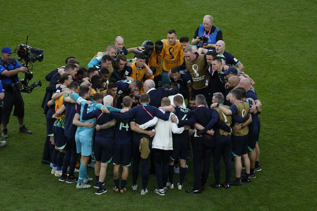 【画像・写真】オーストラリア3大会ぶり1勝!デューク先制ヘッドがV弾　愛息に歓喜のメッセージ