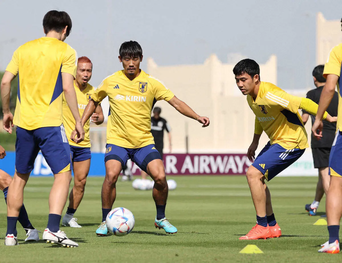 【画像・写真】守田が帰ってくる！左ふくらはぎ違和感で出遅れも　コスタリカ戦「全然いける」