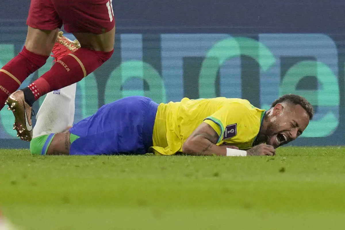 ブラジル代表 ネイマール 右足首のじん帯損傷 競技人生で一番困難な瞬間 スポニチ Sponichi Annex サッカー