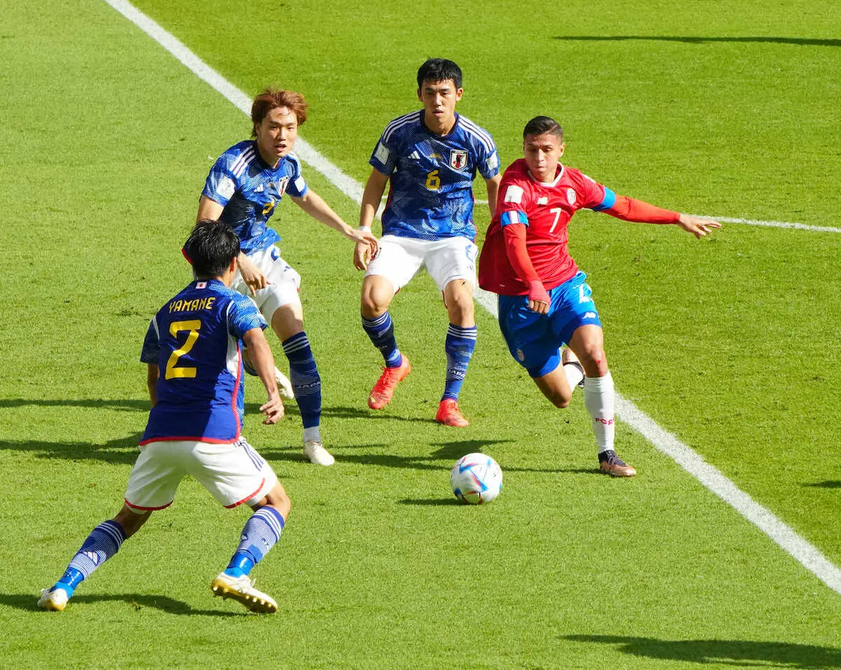 【画像・写真】遠藤航「最低でも引き分けないといけない試合だった」前半途中の3バック変更は「イメージしていた」