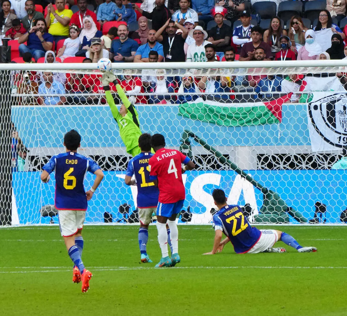 【画像・写真】権田　唯一のピンチで痛恨「伸び切ってしまってうまく力が伝わらなかった」