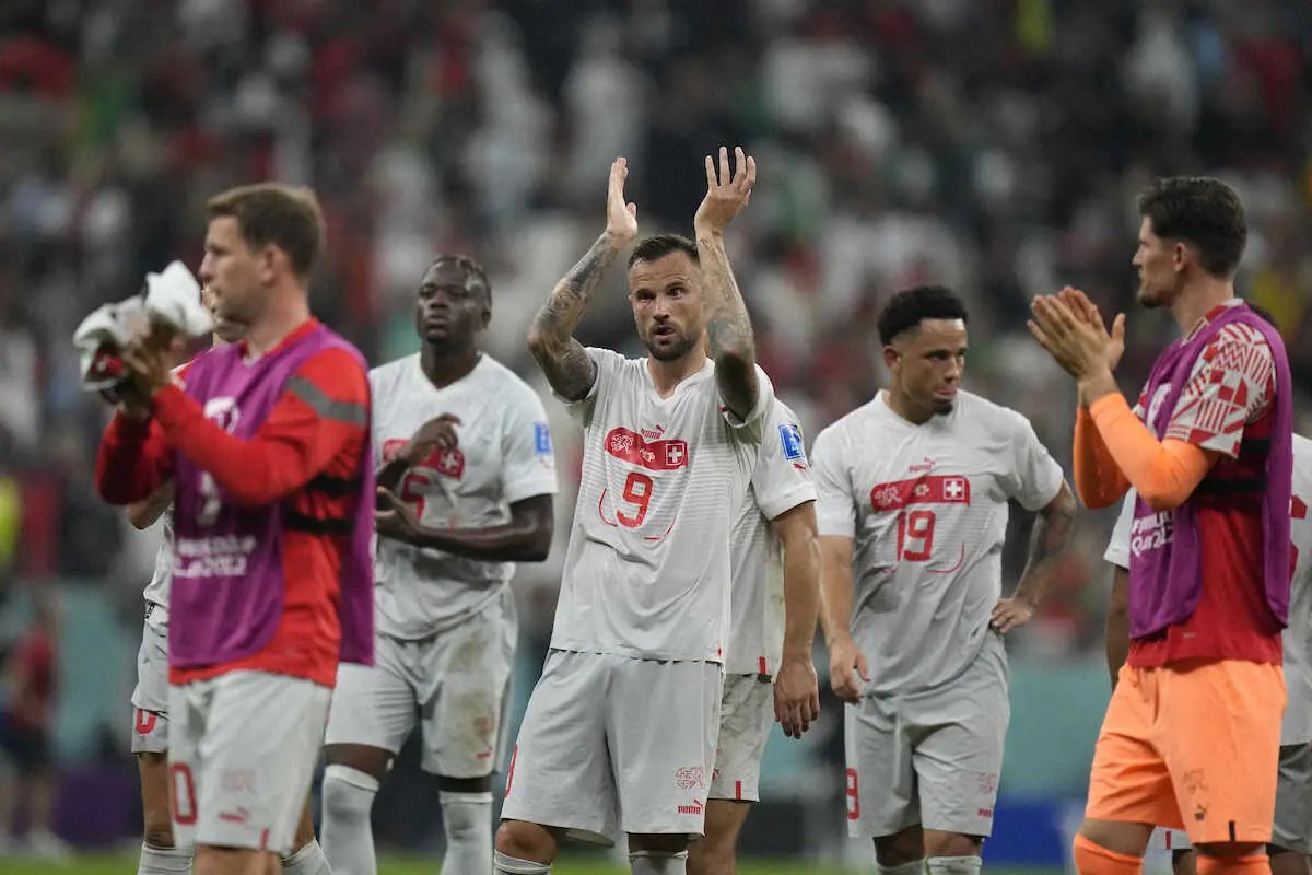 【画像・写真】スイス　複数選手が体調不良で3大会連続16強敗退　ヤキン監督「フルパワーを使えなかったのは残念」