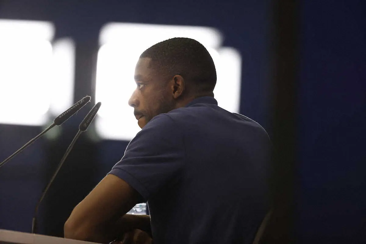 【画像・写真】フランス代表FWデンベレ　「多くのことを教わった」メッシとの対戦「厳しい試合に…全力尽くす」