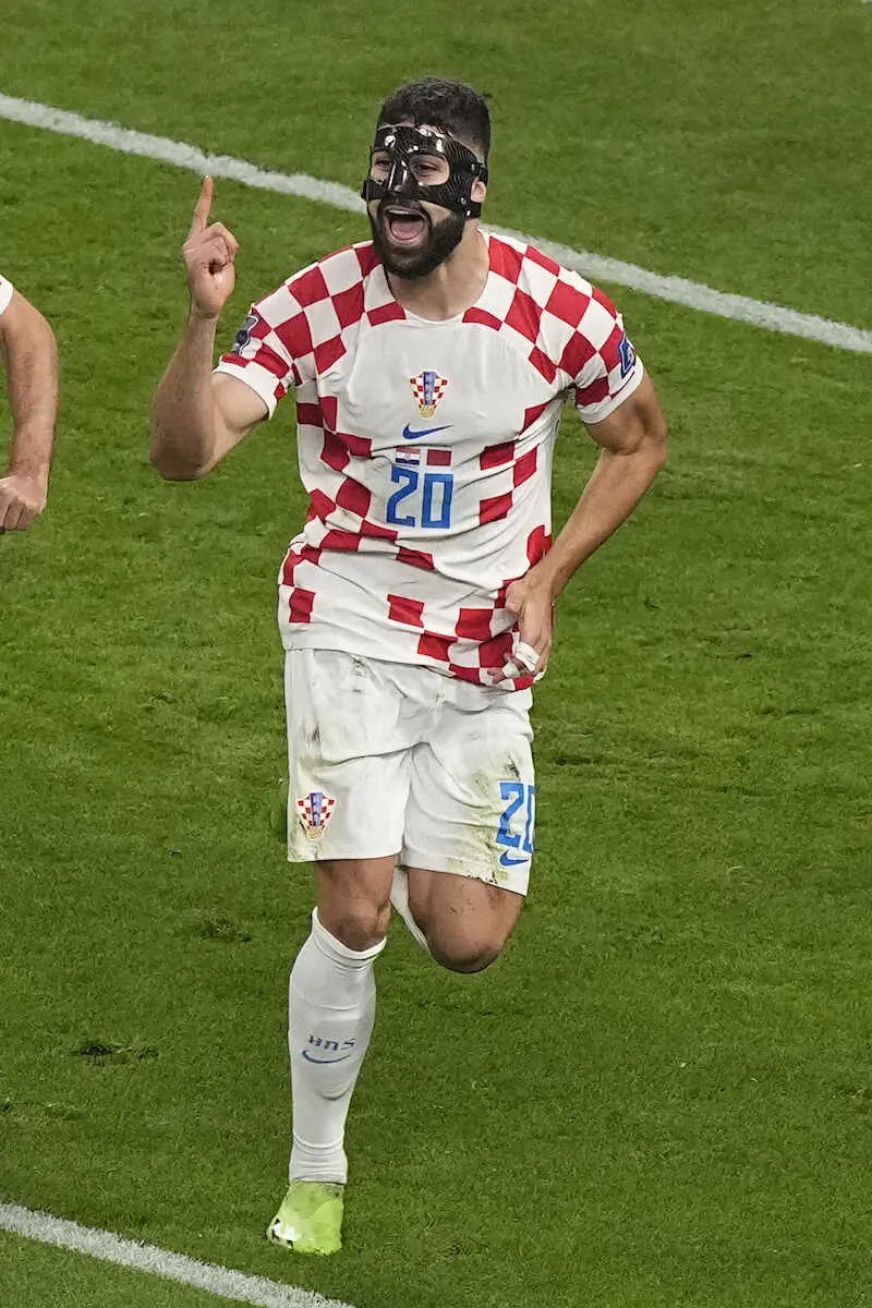【画像・写真】先制点を決めたDFグバルディオル（AP）