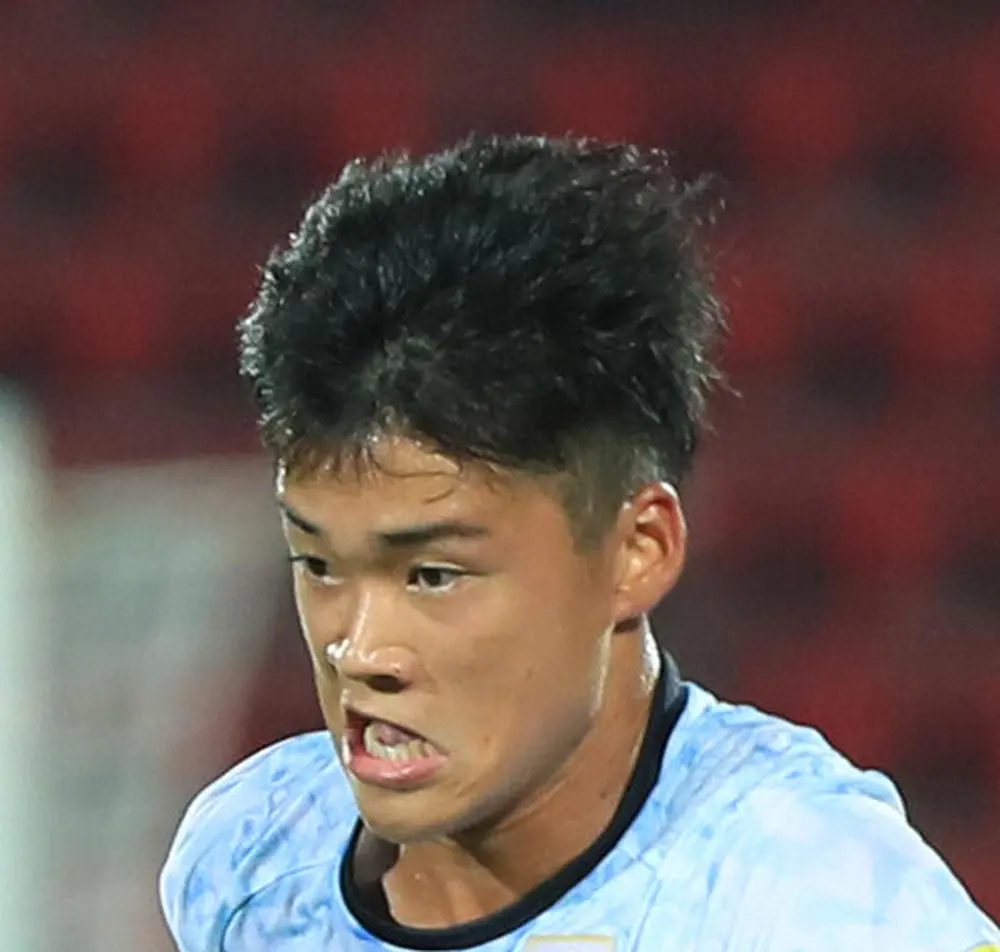 【画像・写真】元京都でシャルケ2の上月がトップチームの親善試合で3戦連発　プロ契約間近でトップ昇格をアピール