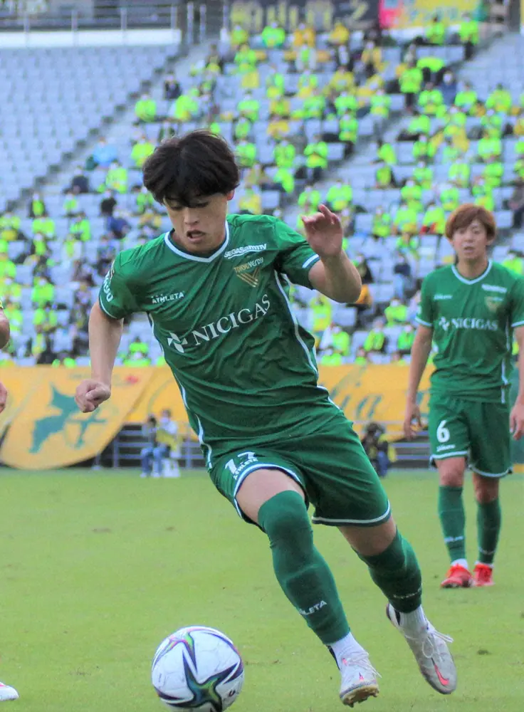 来季J1昇格の横浜FC ポルトガル1部所属MF新井瑞希を完全移籍で獲得