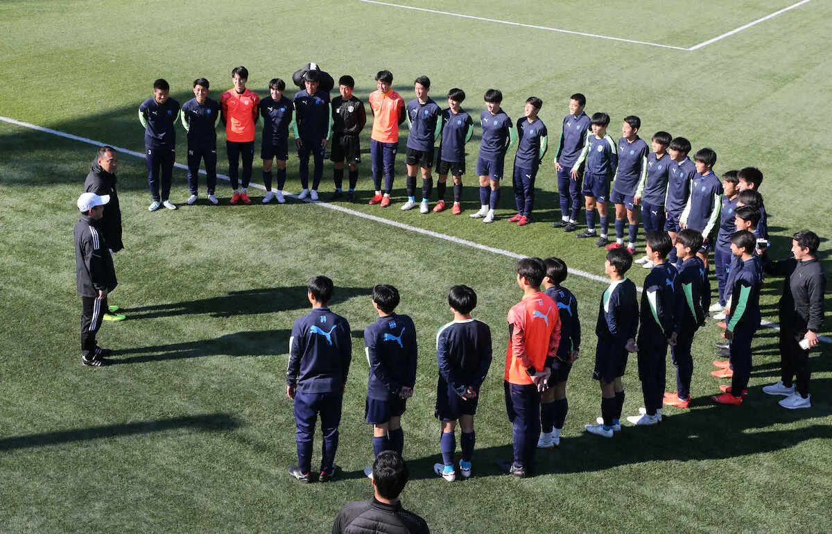 岡山学芸館 県勢初優勝へ重圧なし 高原監督 日本一になれれば 岡山県のサッカーが変わる スポニチ Sponichi Annex サッカー