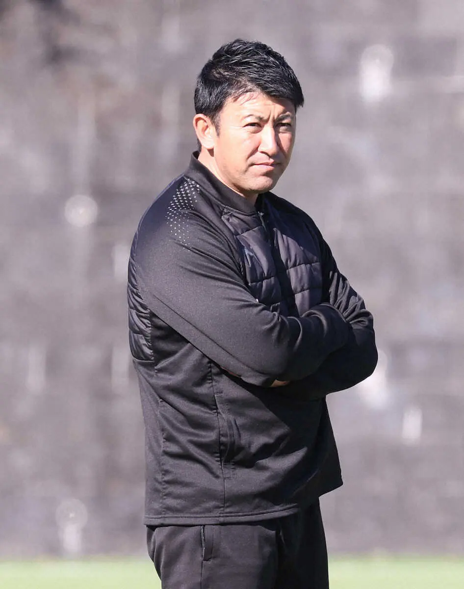 【画像・写真】岡山学芸館初V!高原監督の涙にネット「感動した」　胴上げにも反響「雰囲気の良さが伝わる」