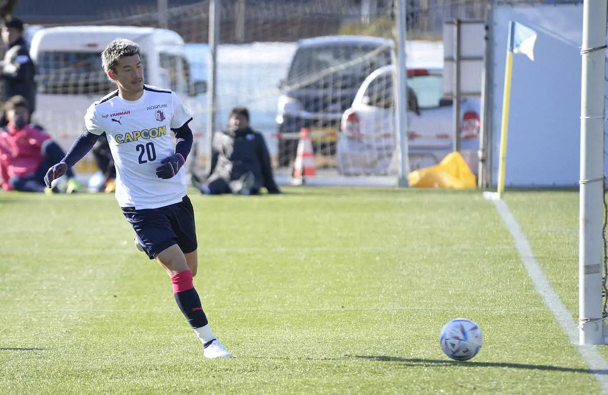 【画像・写真】C大阪が今季初の対外試合　FW加藤が2ゴール