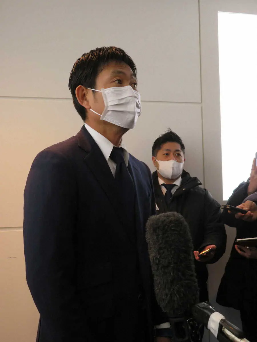 【画像・写真】森保監督が欧州視察へ出発　「吉田麻也にW杯の振り返りを聞きたい」