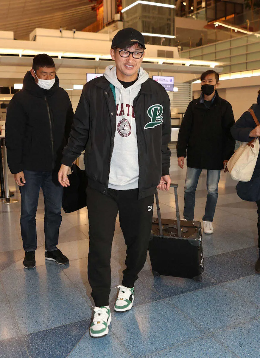 【画像・写真】カズ　ポルトガル2部期限付き移籍正式発表「新しいチャレンジ…皆様に感謝」カズ流！現地1日11時11分