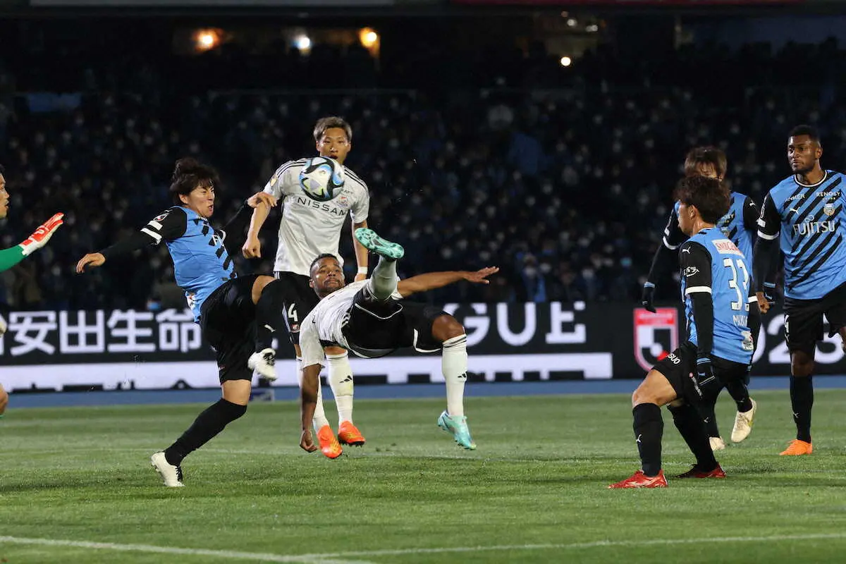 【画像・写真】30周年のJ1開幕!横浜が連覇へ白星発進　声出し応援100％解禁にネット歓喜「日常が帰ってきた」