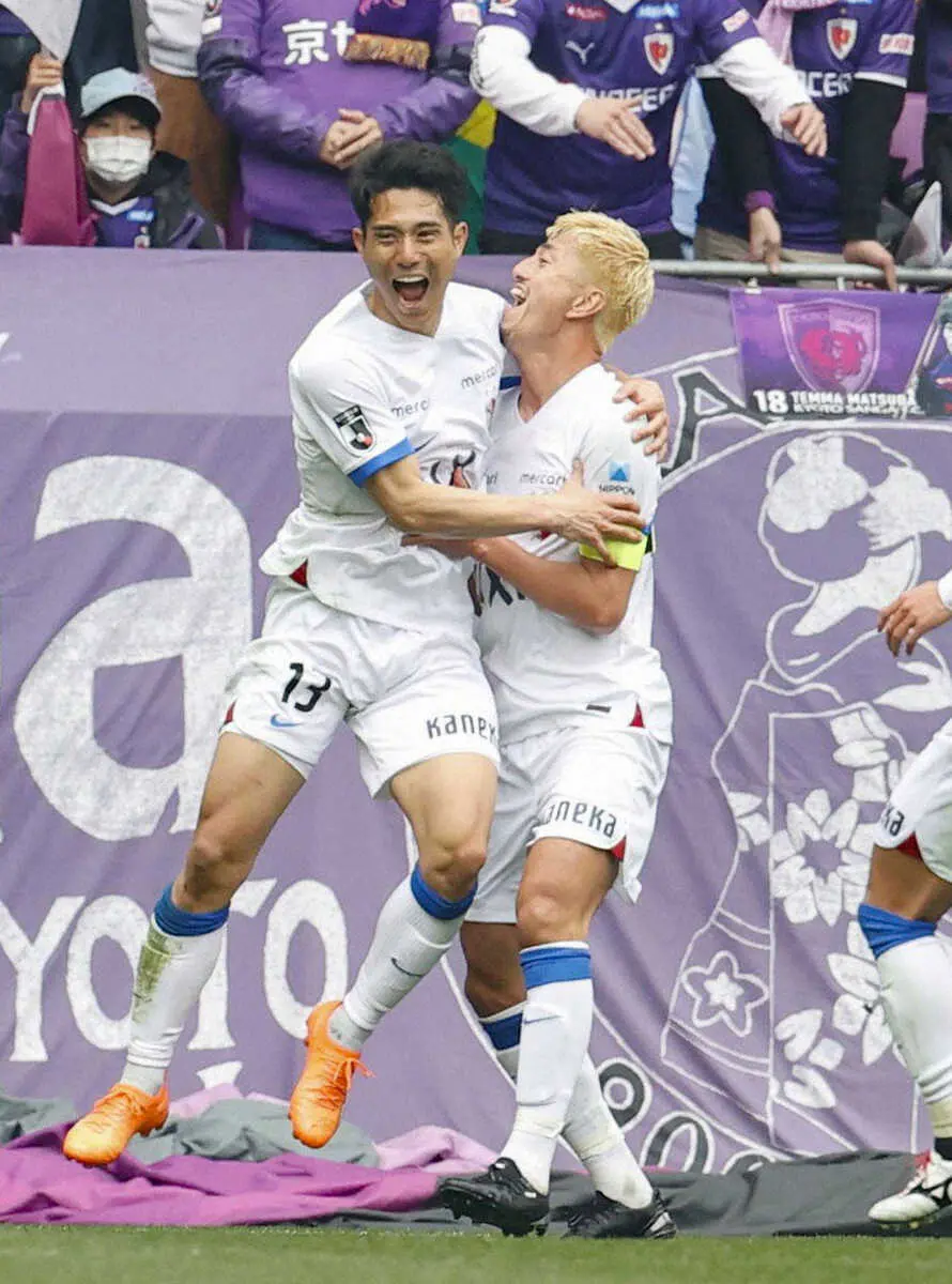 【画像・写真】鹿島快勝!“覚悟”の移籍　知念がいきなり決めた!