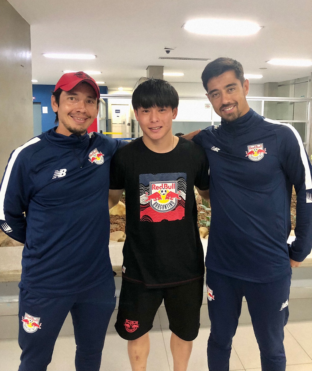 【画像・写真】アルトゥール・イチロー（37歳）レッドブル・ブラガンチーノU20監督インタビュー