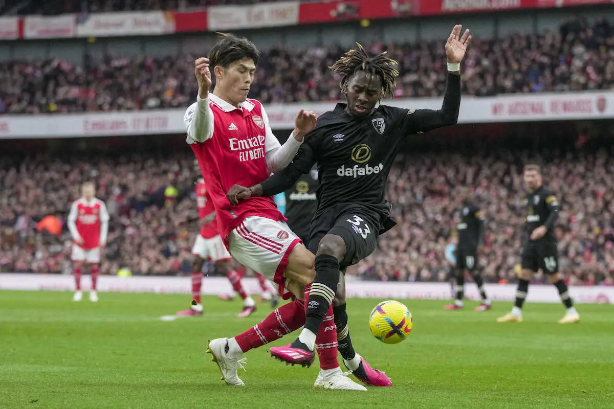 【画像・写真】アーセナル・冨安　クラブでの公式戦50戦出場も前半で交代