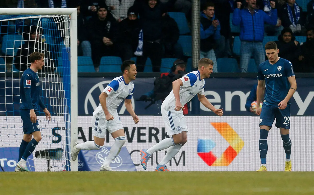 【画像・写真】シャルケ・吉田　最下位脱出！ボーフムとの“裏天王山”にフル出場し快勝に貢献