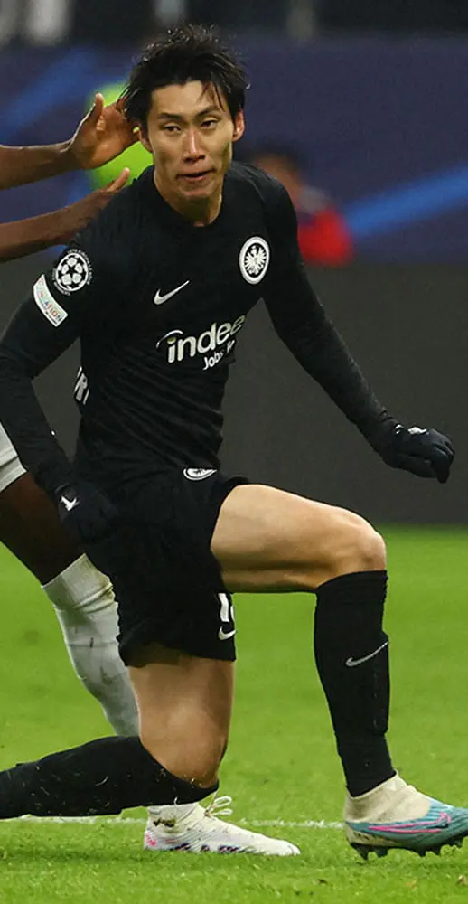 【画像・写真】Eフランクフルトの鎌田（ロイター）