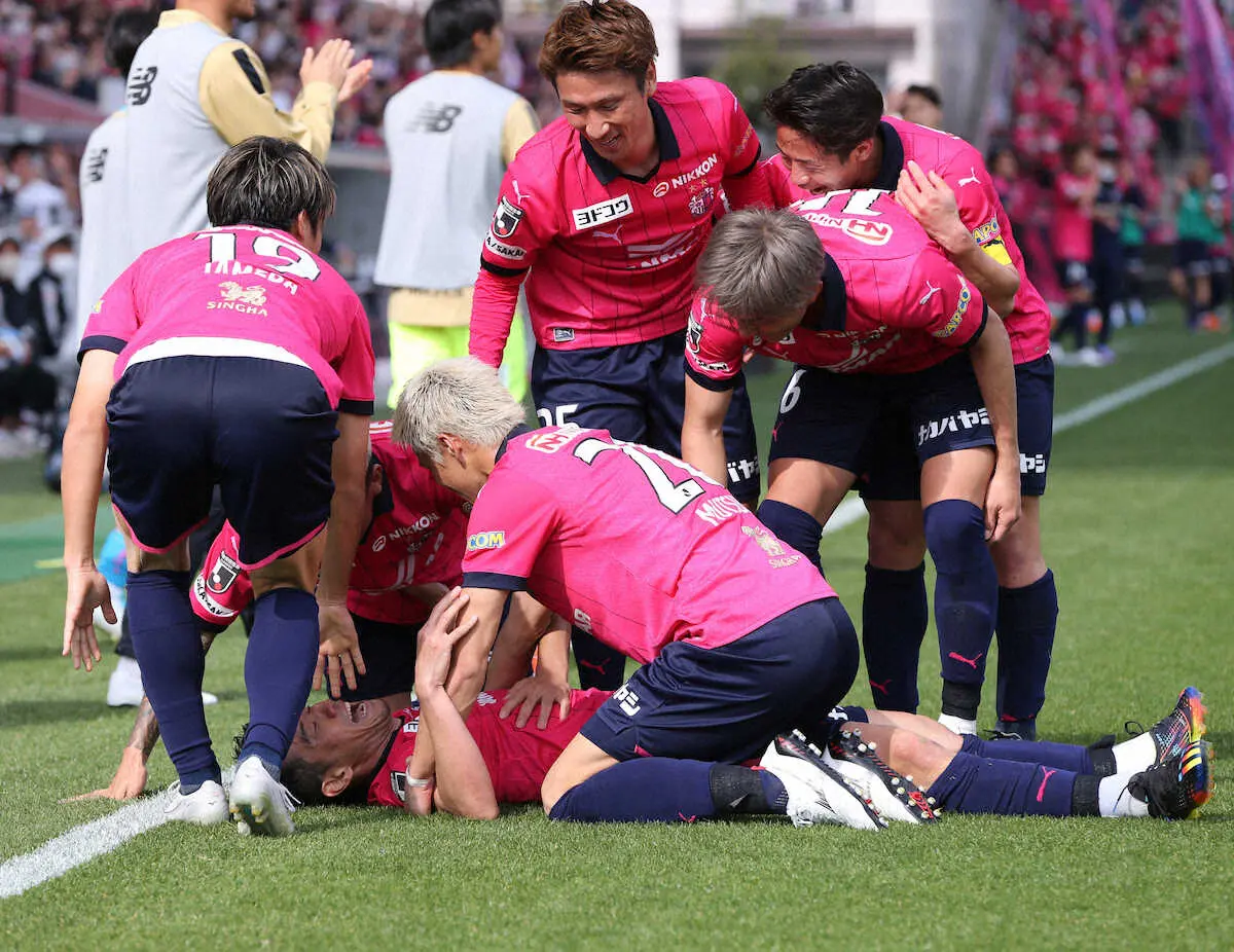 【画像・写真】C大阪・香川真司、4684日ぶりJリーグでゴール　鳥栖戦に先発出場で勝利に貢献