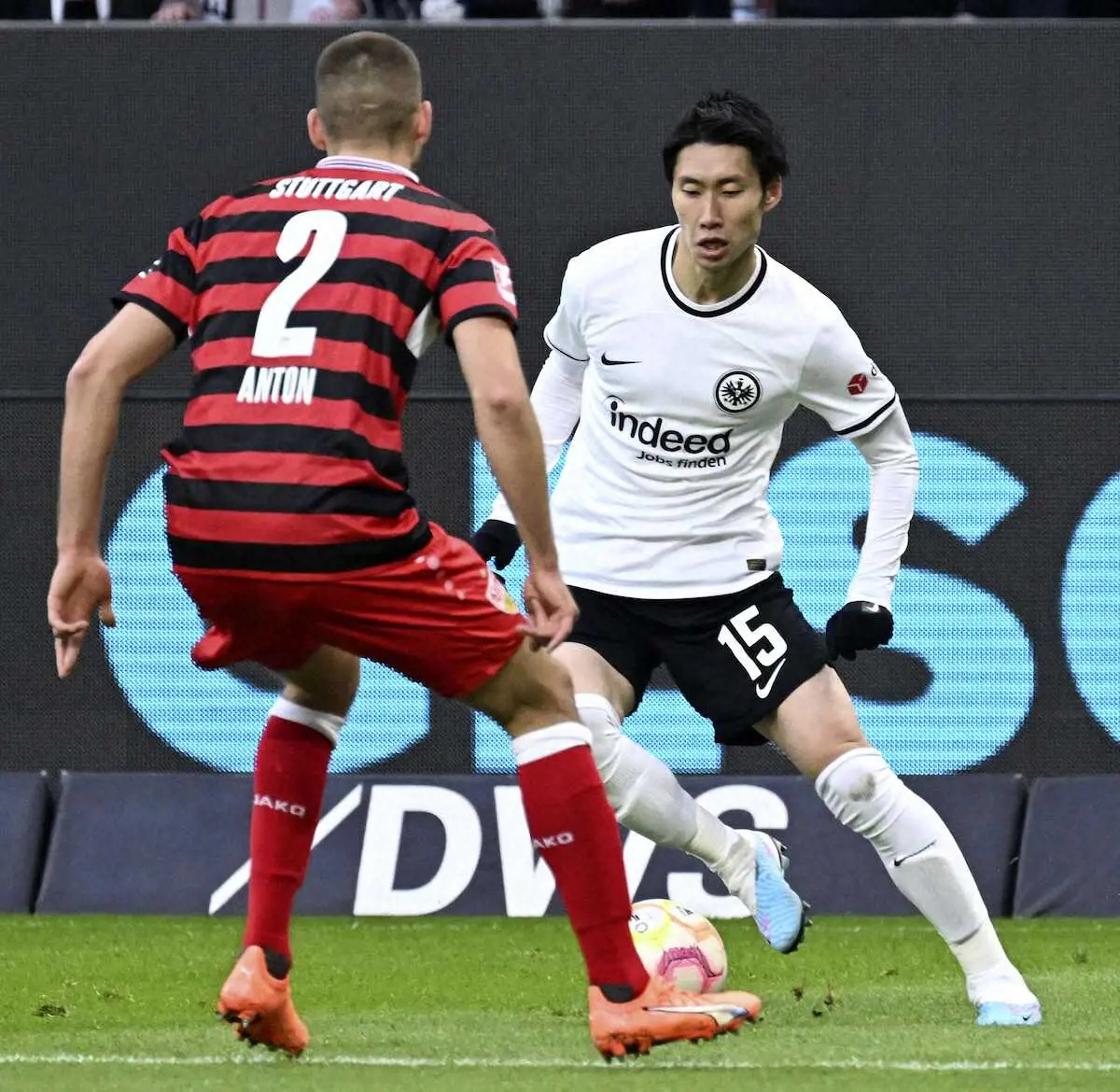 【画像・写真】ブンデスLで日本人選手5人が競演　EフランクフルトVSシュツットガルト