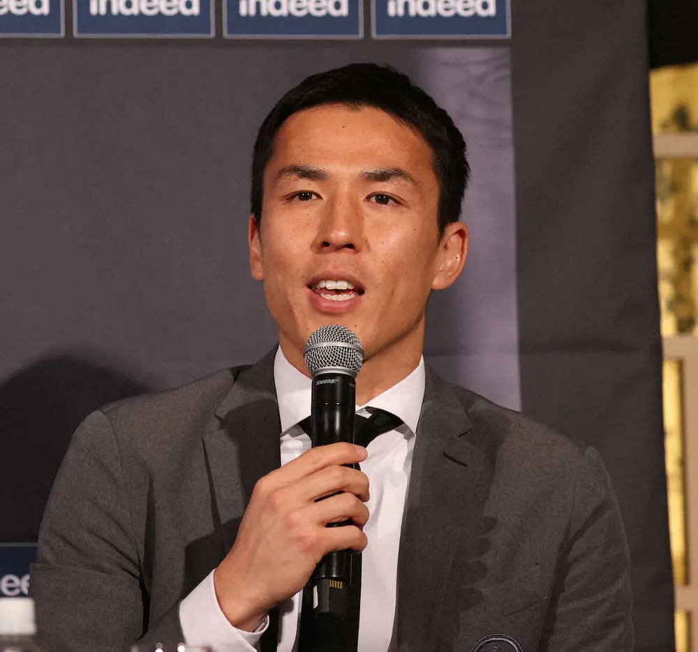 【画像・写真】Eフランクフルト長谷部 来季まで選手契約1年延長を発表　都内で会見　40歳まで現役確実に