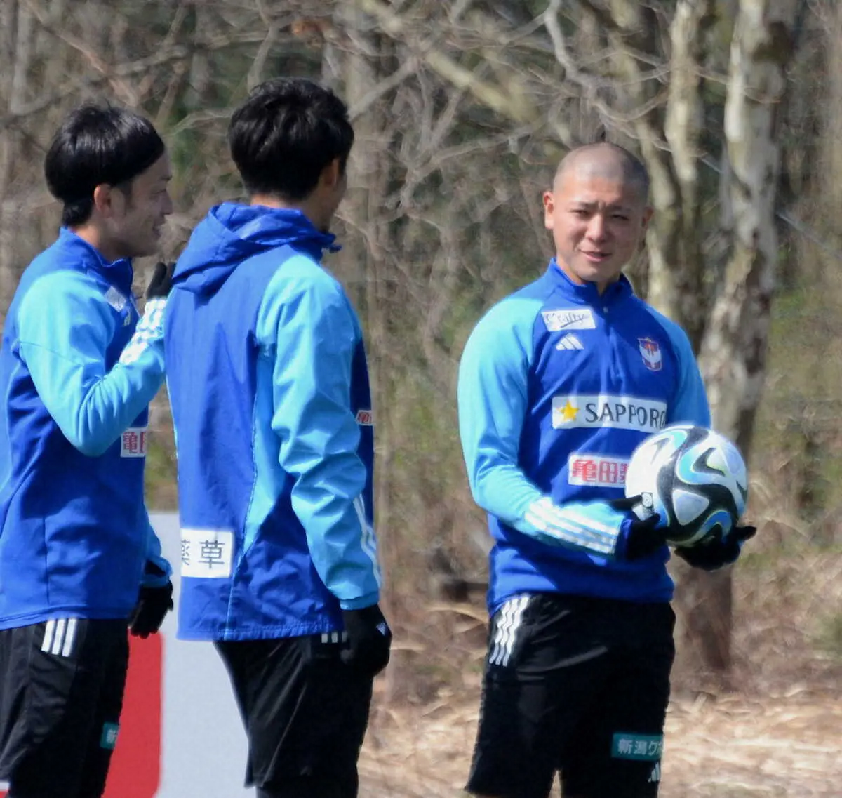 【画像・写真】丸刈りで心機一転の小見