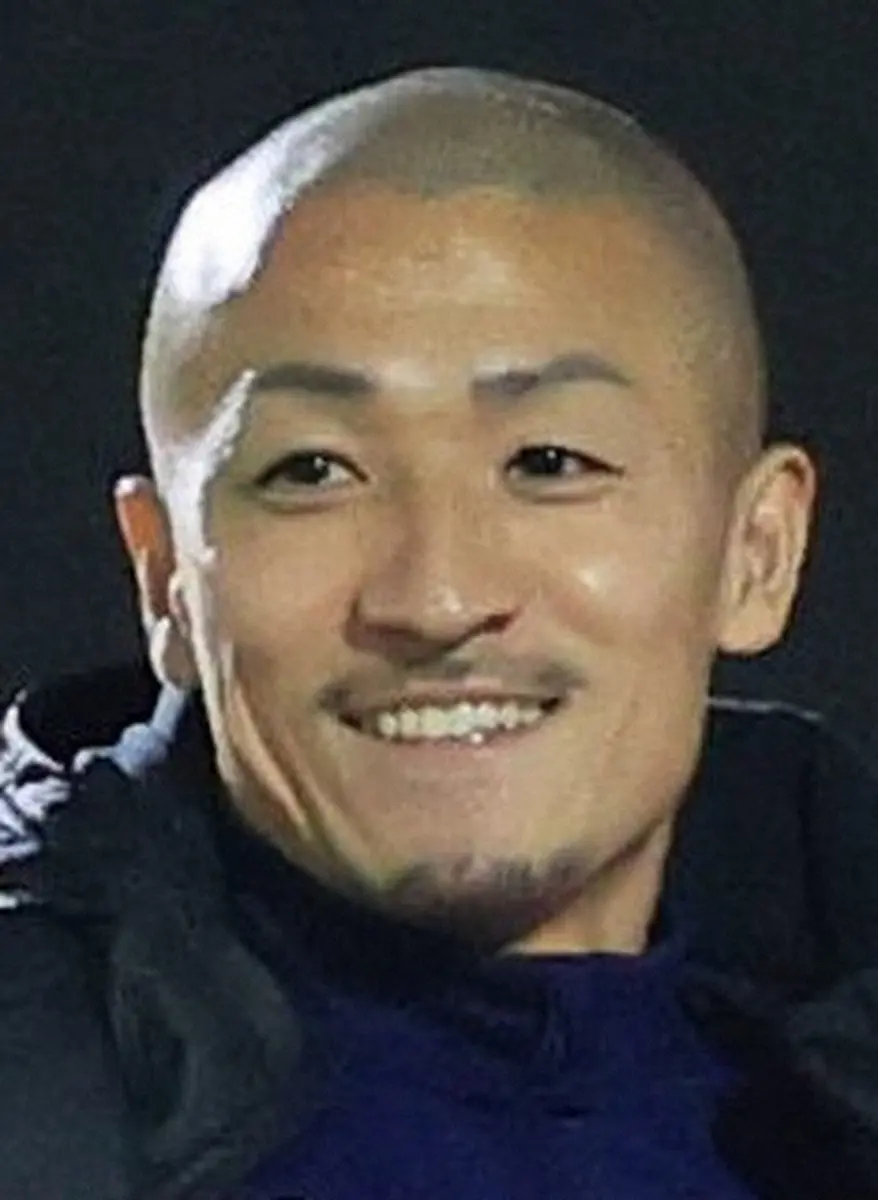 【画像・写真】前田大然「薫の隣はあかんよ」ポスター撮影で長蛇の列が…三笘の人気にため息も前田サポはエール！
