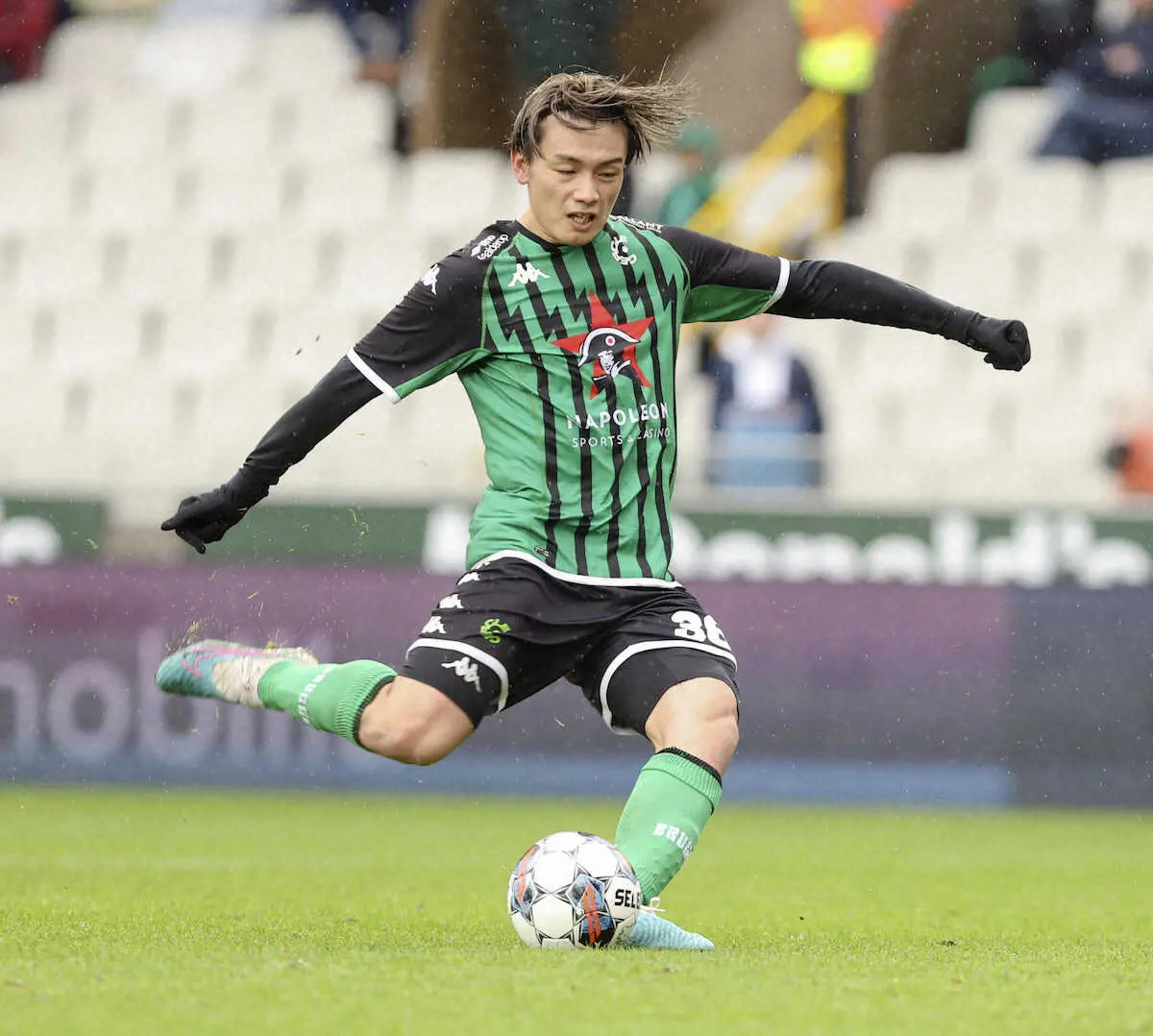 【画像・写真】セルクル・ブリュージュの綺世　2戦連発！リーグ戦最近10戦8得点とゴール量産