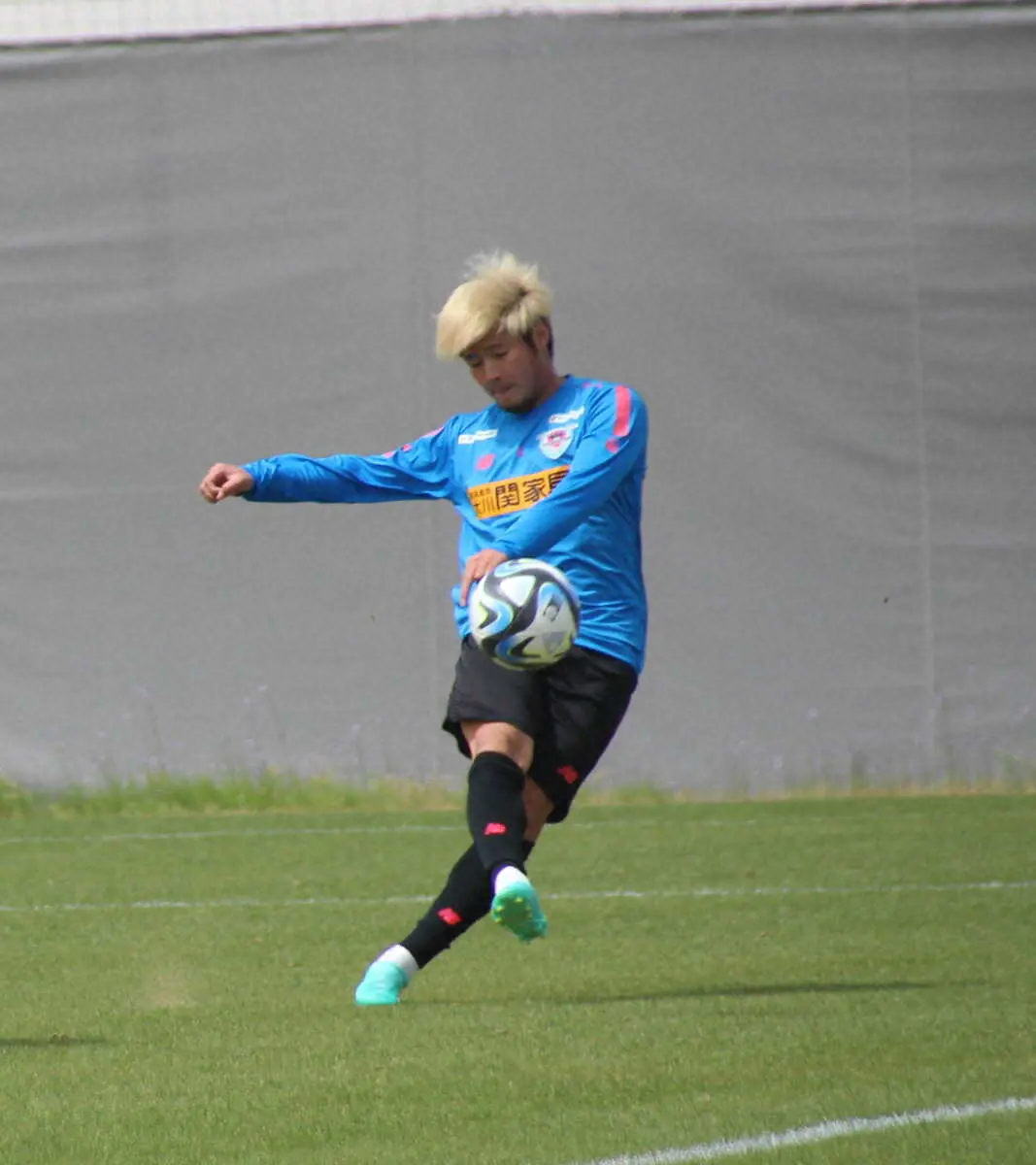 【画像・写真】鳥栖MF本田　15日柏戦へ「進化が問われる。良いきっかけになる試合になれば」